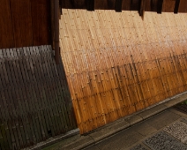 L1760361